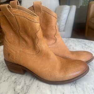 Frye Carson Shortie Western Style Boot - 8.5